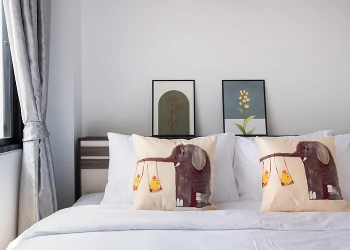 別墅 Miq Ekkamai3_pool Villa_3br House